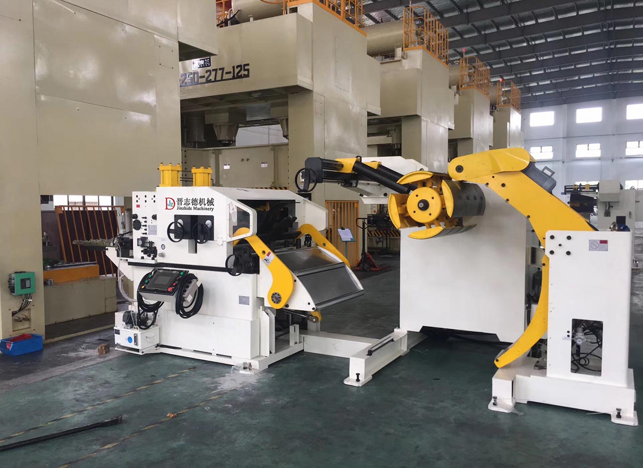 汽車(chē)三合一送料機(jī)