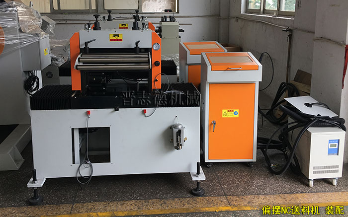 NC偏擺送料機裝配 NC偏擺送料機裝配