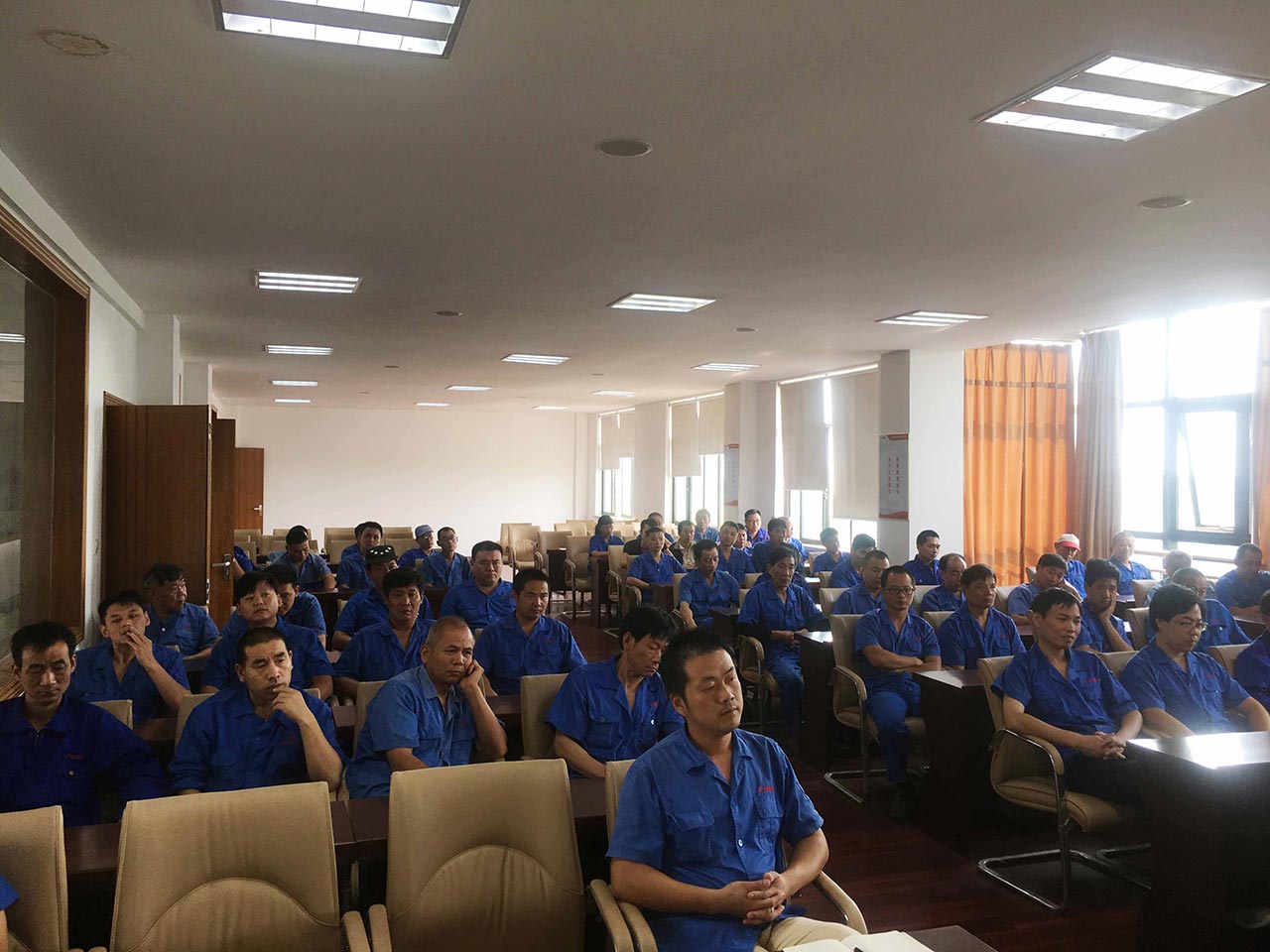 沖床送料機廠,沖床送料機生產(chǎn)廠家 沖床送料機廠,沖床送料機生產(chǎn)廠家