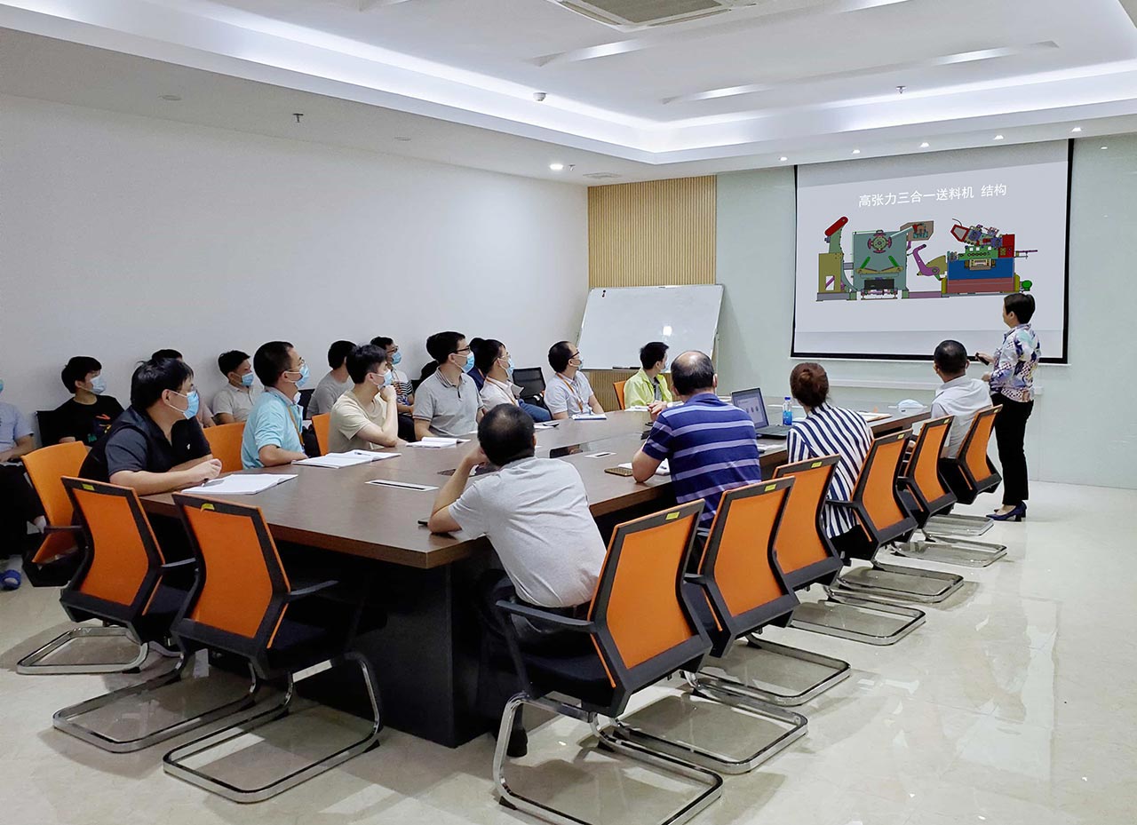 三合一送料機生產員工培訓 三合一送料機生產員工培訓