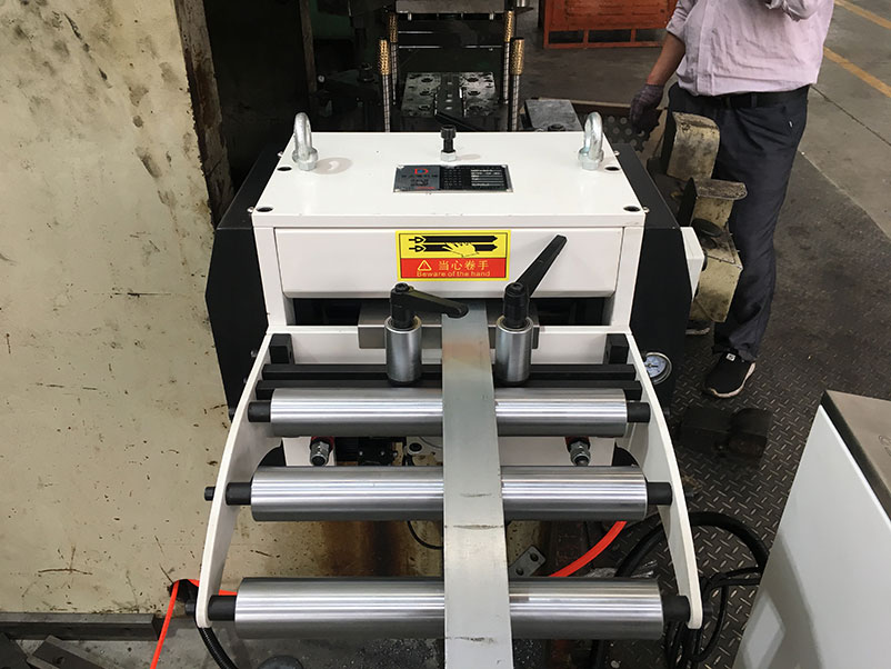 數控送料機安裝,送料機調試 數控送料機安裝,送料機調試