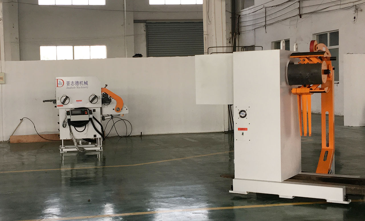 三合一送料機(jī)廠,三合一送料機(jī)生產(chǎn)廠家 三合一送料機(jī)廠,三合一送料機(jī)生產(chǎn)廠家