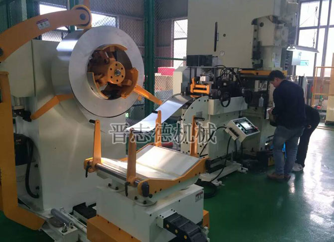 掀開式中薄板三合一送料機 掀開式中薄板三合一送料機